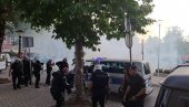 HAOS U NIKŠIĆU: Komite napale policiju, upotrebljen suzavac (FOTO/VIDEO) HAOS U NIKŠIĆU: Komite napale policiju, upotrebljen suzavac (FOTO/VIDEO)