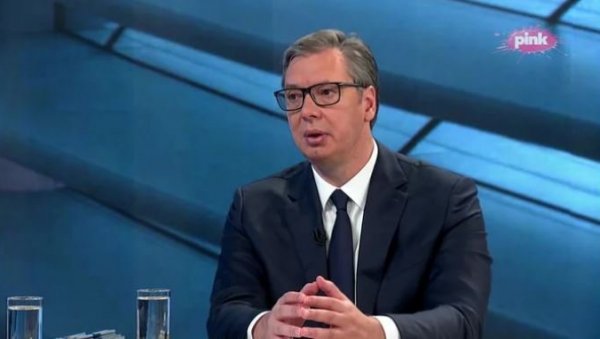 ВАСПИТАВАЛА МЕ ЈЕ БАКА КОЈОЈ СУ УБИЛИ ПОЛА ФАМИЛИЈЕ: Председник Вучић - Неправду можемо да победимо ако будемо успешнији ВАСПИТАВАЛА МЕ ЈЕ БАКА КОЈОЈ СУ УБИЛИ ПОЛА ФАМИЛИЈЕ: Председник Вучић - Неправду можемо да победимо ако будемо успешнији