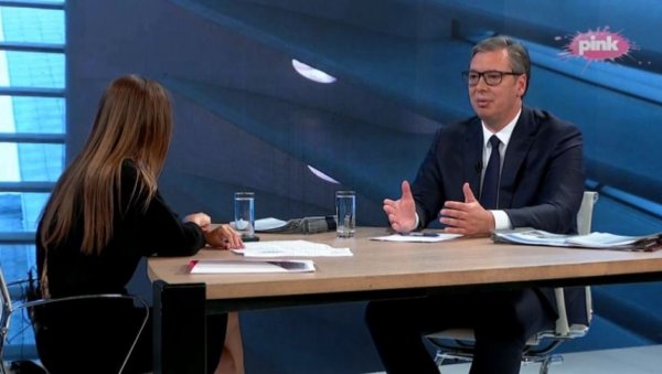СНС ОДГОВОРИЛА НА ЛАЖИ НОВЕ С: Монструозно и болесно фалсификовање речи председника Србије СНС ОДГОВОРИЛА НА ЛАЖИ НОВЕ С: Монструозно и болесно фалсификовање речи председника Србије