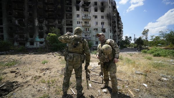 ХИТНО САОПШТЕЊЕ РУСКОГ МИНИСТАРСТВА ОДБРАНЕ: Ослобађање Соледара је завршено ХИТНО САОПШТЕЊЕ РУСКОГ МИНИСТАРСТВА ОДБРАНЕ: Ослобађање Соледара је завршено