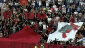 ЗБОГ ТРАНСПАРЕНТА НАПУСТИО КЛУБ: Фудбалеру се згадила провокација Албанаца у Приштини ЗБОГ ТРАНСПАРЕНТА НАПУСТИО КЛУБ: Фудбалеру се згадила провокација Албанаца у Приштини
