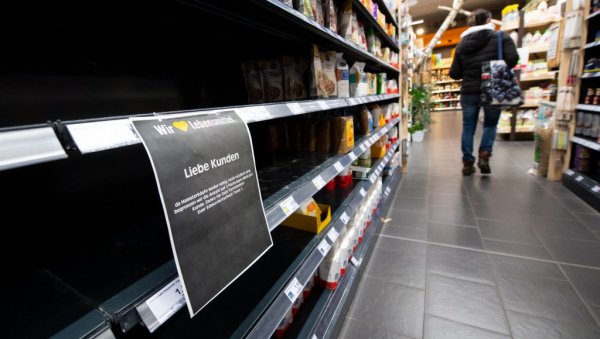 БЛАГОСТАЊЕ ЕУ ТОПИ СЕ ПРЕД ОЧИМА ЊЕНИХ ГРАЂАНА: Најјача Европска економија, Немачка, дрхти пред наредном зимом БЛАГОСТАЊЕ ЕУ ТОПИ СЕ ПРЕД ОЧИМА ЊЕНИХ ГРАЂАНА: Најјача Европска економија, Немачка, дрхти пред наредном зимом