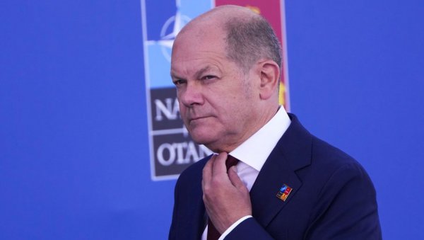 ПРИСИЛНИ МИР НЕЋЕ ФУНКЦИОНИСАТИ: Шолц најавио да ће Немача наставити да подржава Украјину ПРИСИЛНИ МИР НЕЋЕ ФУНКЦИОНИСАТИ: Шолц најавио да ће Немача наставити да подржава Украјину