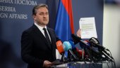 СЕЛАКОВИЋ РАСКРИНКАО ХРВАТСКЕ ЛАЖИ: Где пише да је немогуће приватно посетити највеће српско стратиште? СЕЛАКОВИЋ РАСКРИНКАО ХРВАТСКЕ ЛАЖИ: Где пише да је немогуће приватно посетити највеће српско стратиште?