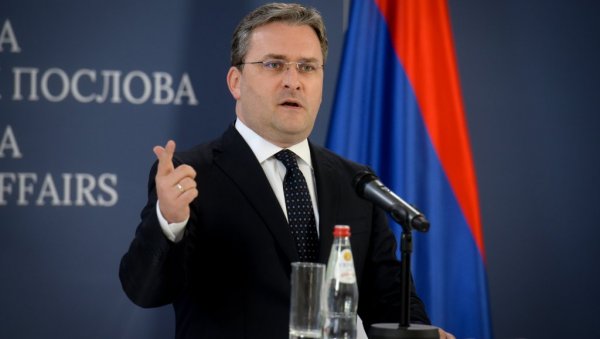 СРБИЈА ЋЕ ПОБЕДИТИ! Селаковић: Неприхватљиве једностране акције Приштине СРБИЈА ЋЕ ПОБЕДИТИ! Селаковић: Неприхватљиве једностране акције Приштине