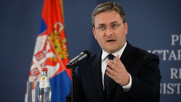 СЕЛАКОВИЋ: Децу треба да подижемо на јуначким традицијама српског народа СЕЛАКОВИЋ: Децу треба да подижемо на јуначким традицијама српског народа