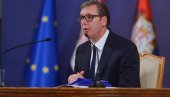 VUČIĆ PORUČIO HRVATIMA: U glavama srpske dece Jasenovac neće biti zabranjeno mesto! VUČIĆ PORUČIO HRVATIMA: U glavama srpske dece Jasenovac neće biti zabranjeno mesto!