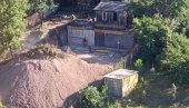 БАХАТИ ИНВЕСТИТОРИ НЕОЛИТСКО НАСЕЉЕ ПРЕКОПАЛИ БАГЕРИМА: На Бањици уништене винчанске фигурине и метални предмети стари седам миленијума!
