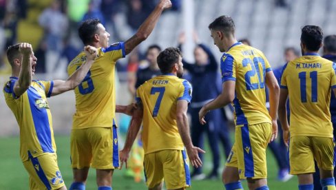 TIP EKSTRA: APOEL baguje na strani TIP EKSTRA: APOEL baguje na strani