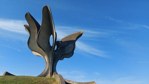 VAŽNO JE SAČUVATI SEĆANJE NA JASENOVAC: Generalna sekretarka IHRA - Ketrin Mejer, za Novosti, o obavezama Hrvatske i zahtevu Uneska VAŽNO JE SAČUVATI SEĆANJE NA JASENOVAC: Generalna sekretarka IHRA - Ketrin Mejer, za Novosti, o obavezama Hrvatske i zahtevu Uneska
