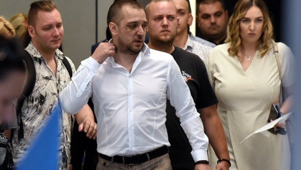 МИСТЕРИЈЕ ПРЕСУДЕ ЗОРАНУ МАРЈАНОВИЋУ: Где је била мала Јана и ко ће преузети старатељство над њом? МИСТЕРИЈЕ ПРЕСУДЕ ЗОРАНУ МАРЈАНОВИЋУ: Где је била мала Јана и ко ће преузети старатељство над њом?