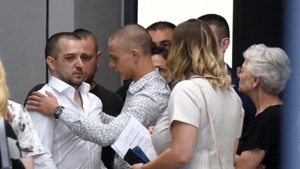 ЕВО ЗАШТО ЈЕ ЗОРАН МАРЈАНОВИЋ ОСУЂЕН НА 40 ГОДИНА ЗАТВОРА: Стигло образложење пресуде - ово није савршен злочин ЕВО ЗАШТО ЈЕ ЗОРАН МАРЈАНОВИЋ ОСУЂЕН НА 40 ГОДИНА ЗАТВОРА: Стигло образложење пресуде - ово није савршен злочин
