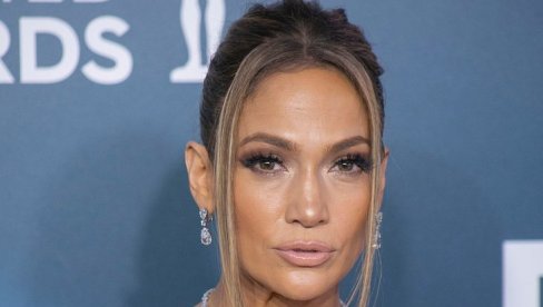 NESTALA DŽENIFER LOPEZ: Bez objašnjenja svi nalozi pevačice na društvenim mrežama postali crni - Instagram obrisan (FOTO) NESTALA DŽENIFER LOPEZ: Bez objašnjenja svi nalozi pevačice na društvenim mrežama postali crni - Instagram obrisan (FOTO)