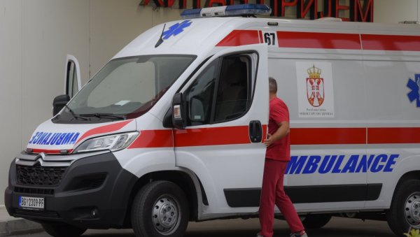 ПОЖАР У КНЕЗ МИХАИЛОВОЈ: Горе инсталације у сутерену - Хитна збринула једну особу ПОЖАР У КНЕЗ МИХАИЛОВОЈ: Горе инсталације у сутерену - Хитна збринула једну особу