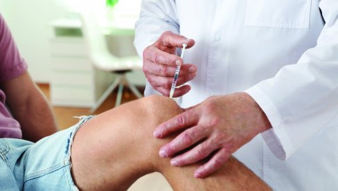 ZAŠTO INJEKCIJE PEKU ? Osećaj žarenja zbog analgetika, ali je bitno i gde se i kako ubada igla ZAŠTO INJEKCIJE PEKU ? Osećaj žarenja zbog analgetika, ali je bitno i gde se i kako ubada igla