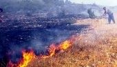 OBILAZE SELA, DELE SAVETE: Dobrovoljno vatrogasno društvo u Pirotu u akciji (FOTO) OBILAZE SELA, DELE SAVETE: Dobrovoljno vatrogasno društvo u Pirotu u akciji (FOTO)