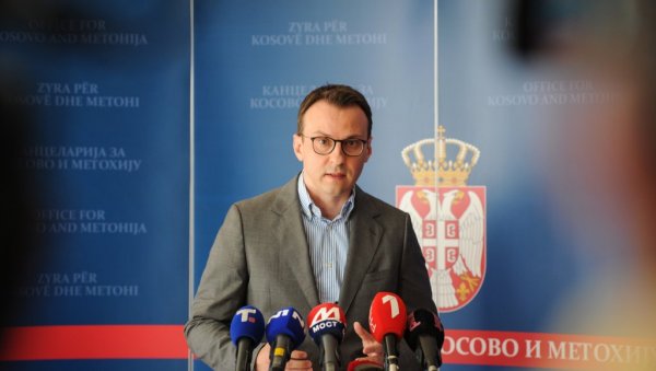 КУРТИ КРЕНУО ДА ЗАПАЛИ БУРЕ БАРУТА Петковић: Учинићемо све да сачувамо мир КУРТИ КРЕНУО ДА ЗАПАЛИ БУРЕ БАРУТА Петковић: Учинићемо све да сачувамо мир