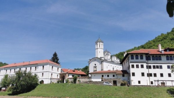 ПРОХОР ПЧИЊСКИ ОСТАО БЕЗ ИГУМАНА: Не престају спекулације о несугласицама у врањској епархији ПРОХОР ПЧИЊСКИ ОСТАО БЕЗ ИГУМАНА: Не престају спекулације о несугласицама у врањској епархији