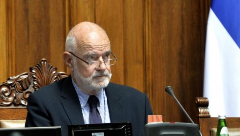 НАСИЉЕМ ЖЕЛЕ ДА ДОБИЈУ СЕДАМ МИНУТА ДНЕВНИКА: Владета Јанковић на Н1 саопштио идеју опозиције НАСИЉЕМ ЖЕЛЕ ДА ДОБИЈУ СЕДАМ МИНУТА ДНЕВНИКА: Владета Јанковић на Н1 саопштио идеју опозиције