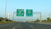 SRPSKI VOZAČI MUČE MUKU U GRČKOJ: Saobraćajni znak izaziva mnoštvo problema SRPSKI VOZAČI MUČE MUKU U GRČKOJ: Saobraćajni znak izaziva mnoštvo problema