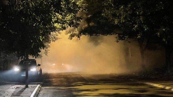 ОТКУД ИЗМАГЛИЦА И ДИМ ОКО РУЗВЕЛТОВЕ? У појединим деловима Беграда увече се дешавају мистериозне ствари ОТКУД ИЗМАГЛИЦА И ДИМ ОКО РУЗВЕЛТОВЕ? У појединим деловима Беграда увече се дешавају мистериозне ствари