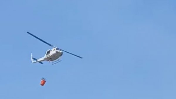 МУП СРБИЈЕ О ПОЖАРУ У ПРЕШЕВУ: Насељена места нису угрожена, почело гашење из ваздуха (ВИДЕО) МУП СРБИЈЕ О ПОЖАРУ У ПРЕШЕВУ: Насељена места нису угрожена, почело гашење из ваздуха (ВИДЕО)