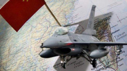 NAPETO U TAJVANSKOM MOREUZU: Kineski vojni avioni napravili pometnju