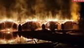 СРУШИО СЕ МОСТ СТАР 900 ГОДИНА: Пожар оштетио древну кинеску грађевину (ВИДЕО) СРУШИО СЕ МОСТ СТАР 900 ГОДИНА: Пожар оштетио древну кинеску грађевину (ВИДЕО)