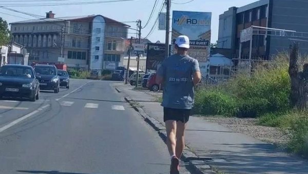 ХУМАНОСТ ЈАЧА ОД ОПЕКОТИНА: Немања Сирар из Честерега код Зрењанина успешно окончао хуманитарну мисију до манастира Тумане ХУМАНОСТ ЈАЧА ОД ОПЕКОТИНА: Немања Сирар из Честерега код Зрењанина успешно окончао хуманитарну мисију до манастира Тумане