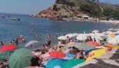 OVAKO JA ZAMIŠLJAM PAKAO Snimak sa plaže u Crnoj Gori izazvao burne reakcije: Radije bih sedela kod kuće