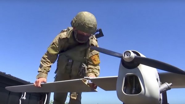 ПРОБЛЕМ КОЈИ РУСИЈА НИЈЕ ОЧЕКИВАЛА: Непланиране потешкоће усред рата, али је онда ускочила Кина ПРОБЛЕМ КОЈИ РУСИЈА НИЈЕ ОЧЕКИВАЛА: Непланиране потешкоће усред рата, али је онда ускочила Кина