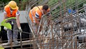 МАЊАК ЗАНАТЛИЈА: Држава чини све да запосленима у грађевинском сектору обезбеди боље плате и услове рада