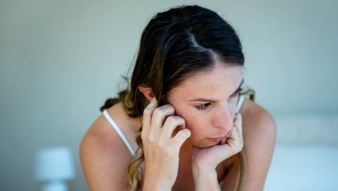 UBLAŽITE ANKSIOZNOST NA PRIRODAN NAČIN: Smanjite unos šećera, soli, kofeina UBLAŽITE ANKSIOZNOST NA PRIRODAN NAČIN: Smanjite unos šećera, soli, kofeina