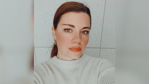 ПОТРЕСНА ИСПОВЕСТ ГЛУМИЦЕ: Снежани син преминуо седам дана након порођаја, прошла кроз пакао ПОТРЕСНА ИСПОВЕСТ ГЛУМИЦЕ: Снежани син преминуо седам дана након порођаја, прошла кроз пакао