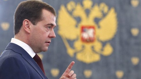 MEDVEDEV UPOZORAVA: Rusija neće dozvoliti da nuklearno oružje padne u ruke bandita