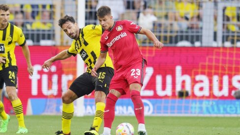MATS HUMELS U SERIJI A! Nemački fudbaler povukao neočekivan potez MATS HUMELS U SERIJI A! Nemački fudbaler povukao neočekivan potez