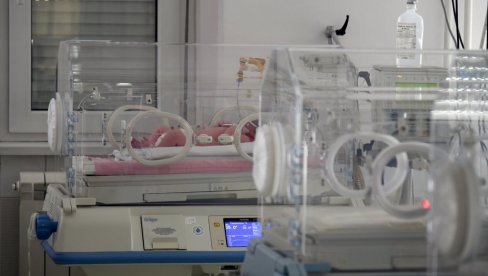 SPROVEDENA SUDSKA ODLUKA U NAJBOLJEM INTERESU DETETA: Teško bolesna britanska devojčica isključena sa aparata za održavanje života SPROVEDENA SUDSKA ODLUKA U NAJBOLJEM INTERESU DETETA: Teško bolesna britanska devojčica isključena sa aparata za održavanje života