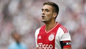 DUŠAN TADIĆ NA VELIKOJ PREKRETNICI: Menja crveno-beli dres za crno-beli? DUŠAN TADIĆ NA VELIKOJ PREKRETNICI: Menja crveno-beli dres za crno-beli?