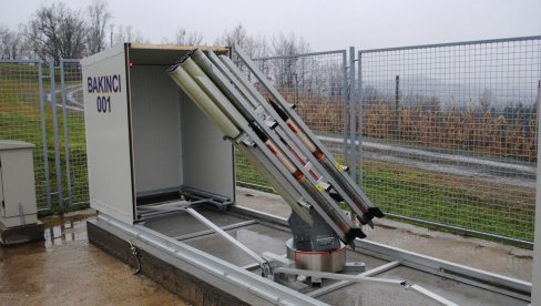 DA ZAŠTITE USEVE OD NEPOGODA: Sombor obezbedio rakete za protivgradnu zaštitu DA ZAŠTITE USEVE OD NEPOGODA: Sombor obezbedio rakete za protivgradnu zaštitu