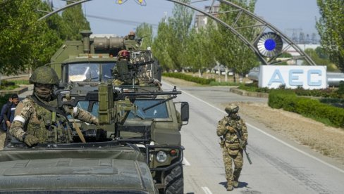 DRON NAPAO ZAPOROŽSKU ELEKTRANU: Doleteo deset minuta nakon obilaska predstavnika IAEA DRON NAPAO ZAPOROŽSKU ELEKTRANU: Doleteo deset minuta nakon obilaska predstavnika IAEA