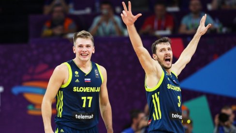 DRAGIĆ ZAGOLICAO MAŠTU GROBARA: Umešao se i Bogdan Bogdanović (FOTO)