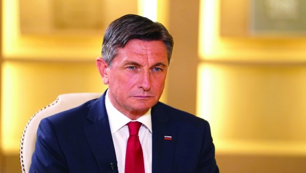 ЏОГИНГ У ПРИРОДИ: Борут Пахор ЏОГИНГ У ПРИРОДИ: Борут Пахор