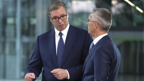 VUČIĆ DANAS SA STOLTENBERGOM: Predsednik Srbije razgovara u Briselu sa generalnim sekretarom NATO-a VUČIĆ DANAS SA STOLTENBERGOM: Predsednik Srbije razgovara u Briselu sa generalnim sekretarom NATO-a
