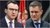 СРАМ ТЕ БИЛО, ДАНАС ТЕ ЈЕ КУРТИ ДИЗАО У НЕБЕСА: Петковић одговорио Јеремићу СРАМ ТЕ БИЛО, ДАНАС ТЕ ЈЕ КУРТИ ДИЗАО У НЕБЕСА: Петковић одговорио Јеремићу