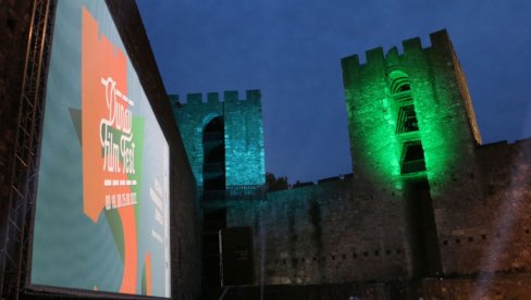 SUTRA POČINJE DUNAV FILM FEST NA SMEDEREVSKOJ TVRĐAVI: Od 20. do 25. avgusta SUTRA POČINJE DUNAV FILM FEST NA SMEDEREVSKOJ TVRĐAVI: Od 20. do 25. avgusta