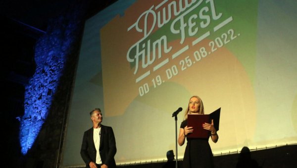 ОТВОРЕН „ДУНАВ ФИЛМ ФЕСТ „: До 25 августа 35 филмова (ФОТО) ОТВОРЕН „ДУНАВ ФИЛМ ФЕСТ „: До 25 августа 35 филмова (ФОТО)