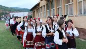 SAČUVANA TRADICIJA U ZABREGI: Održan 16. Sabor narodnih igara i izvornog stvaralaštva (foto)