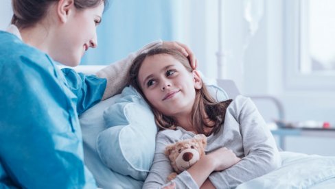 OVIH DANA NAM DELUJE KAO DA SU SVI BOLESNI: Među obolelima ima najviše dece, lekari savetuju kako da se zaštitimo OVIH DANA NAM DELUJE KAO DA SU SVI BOLESNI: Među obolelima ima najviše dece, lekari savetuju kako da se zaštitimo