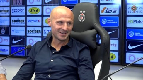 ДУЉАЈ ОЧЕКУЈЕ ГРОБАРЕ ПРЕД СУРДУЛИЦУ: Мало сам љубоморан на кошаркаше, волео бих и код нас такву атмосферу