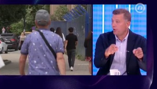 ЗЕЛЕНОВИЋ: Србија једина није увела санкције Русији, то мора да се заустави ЗЕЛЕНОВИЋ: Србија једина није увела санкције Русији, то мора да се заустави
